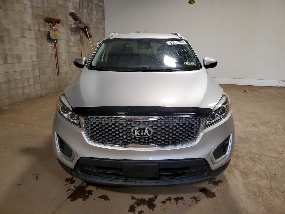 53603496 :رقم المزاد ، 5XYPG4A51JG406411 vin ، 2018 Kia Sorento مزاد بيع