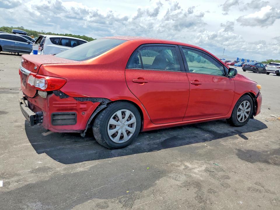 54771236 :رقم المزاد ، JTDBU4EE8B9156522 vin ، 2011 Toyota Corolla مزاد بيع