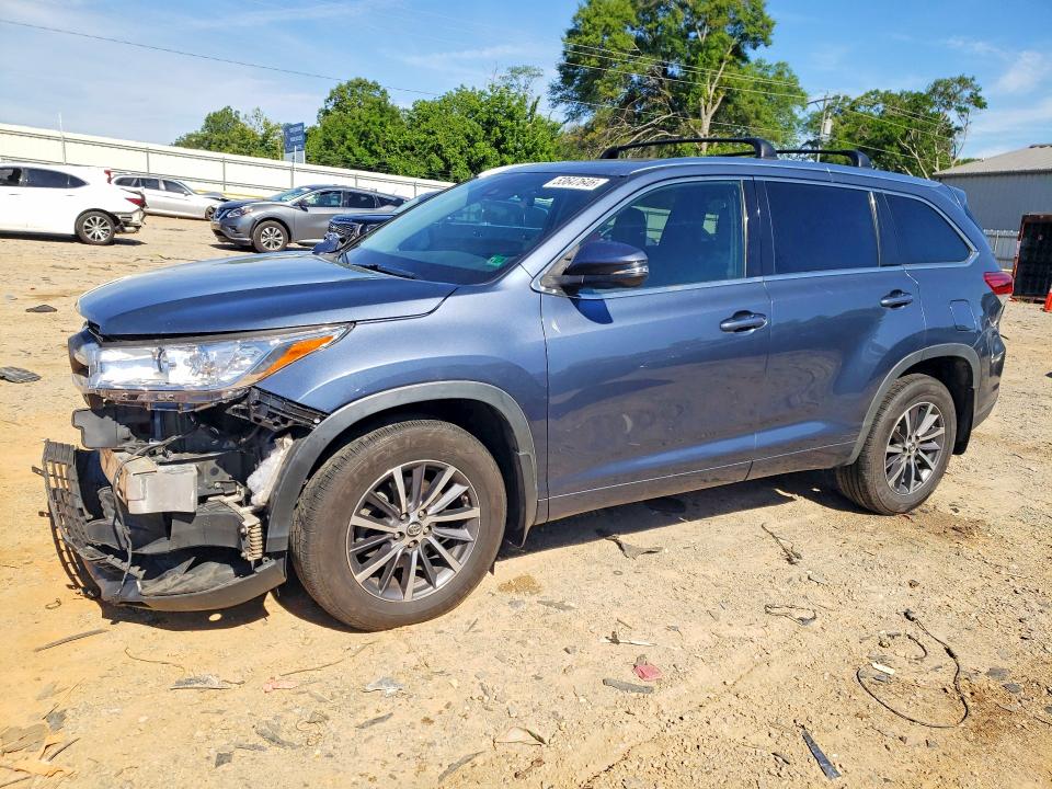 2017 Toyota Highlander მანქანა იყიდება აუქციონზე, vin: 5TDJZRFH0HS397617, აუქციონის ნომერი: 53647646