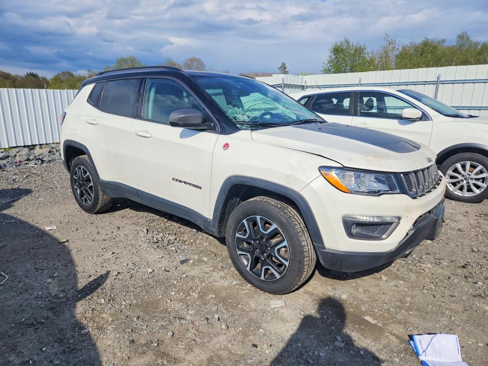 52746186 :رقم المزاد ، 3C4NJDDBXLT111992 vin ، 2020 Jeep Compass مزاد بيع