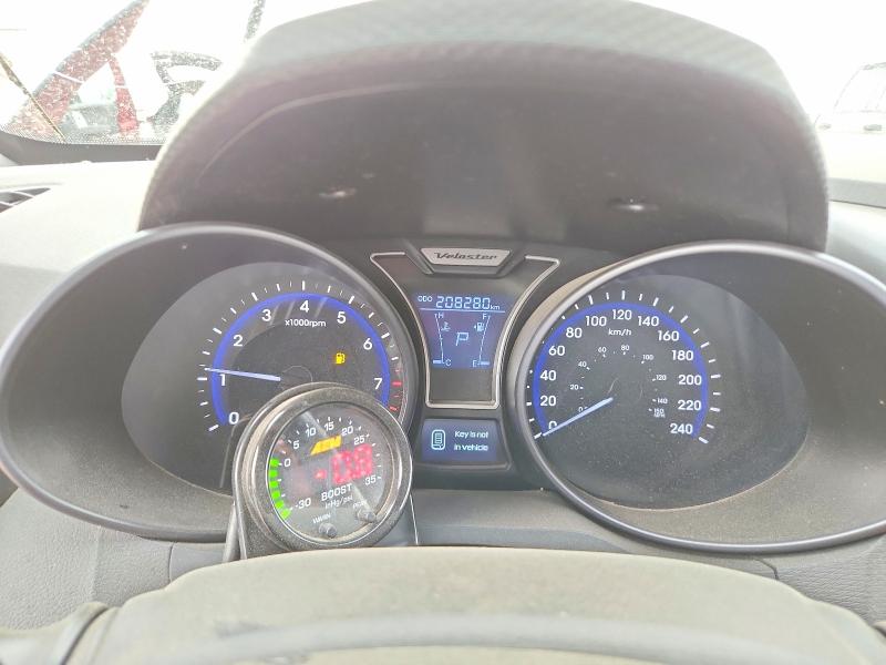 Продаж на аукціоні авто 2013 Hyundai Veloster, vin: KMHTC6AE4DU156232, номер лоту: 55563006