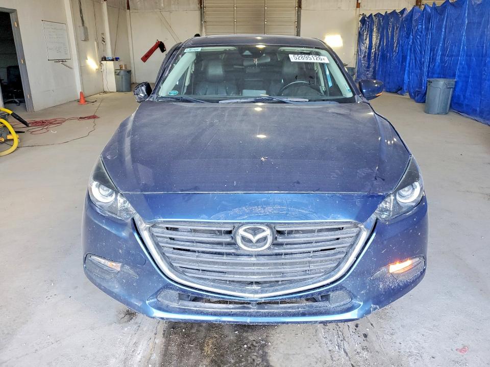Продаж на аукціоні авто 2018 Mazda 3, vin: 3MZBN1L39JM235921, номер лоту: 52895126