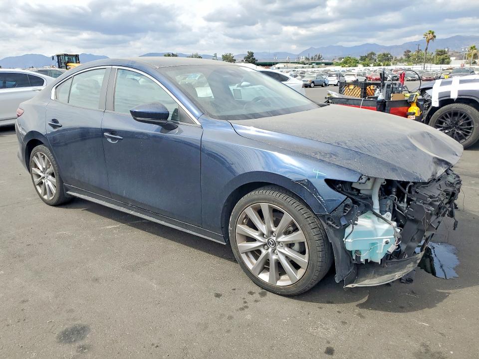 55188676 :رقم المزاد ، JM1BPABL9M1346081 vin ، 2021 Mazda 3 مزاد بيع