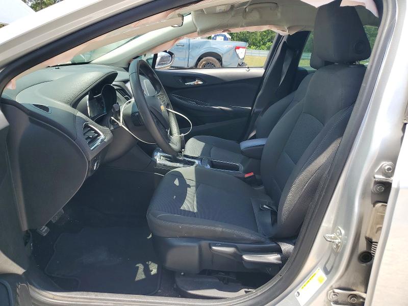 54521366 :رقم المزاد ، 3G1BE6SM0JS655209 vin ، 2018 Chevrolet Cruze مزاد بيع