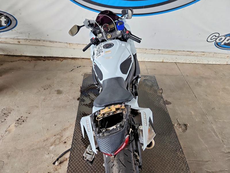 55216486 :رقم المزاد ، JS1GN7FA8F2101495 vin ، 2015 Suzuki Gsx مزاد بيع