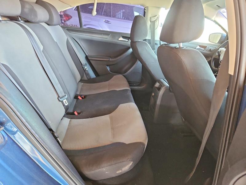Продажа на аукционе авто 2017 Volkswagen Jetta, vin: 3VW2B7AJXHM202384, номер лота: 54326936