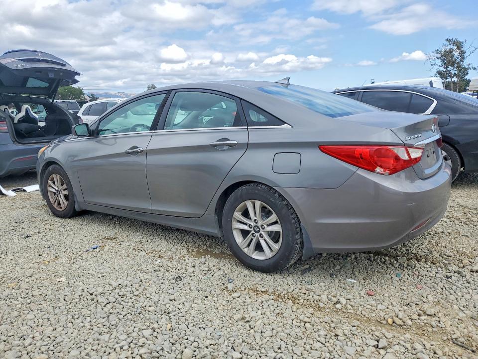 2013 Hyundai Sonata მანქანა იყიდება აუქციონზე, vin: 5NPEB4ACXDH515385, აუქციონის ნომერი: 55432976