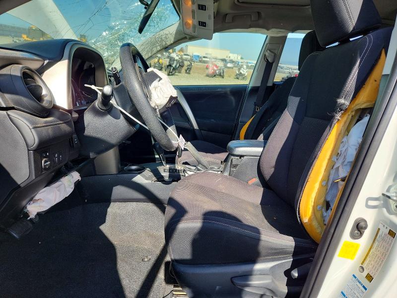 54114426 :رقم المزاد ، JTMRFREV9FJ033872 vin ، 2015 Toyota Rav4 مزاد بيع