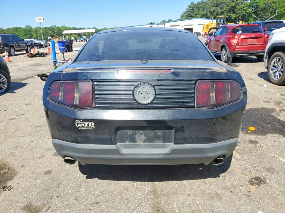 53629756 :رقم المزاد ، 1ZVBP8AM1C5238402 vin ، 2012 Ford Mustang مزاد بيع