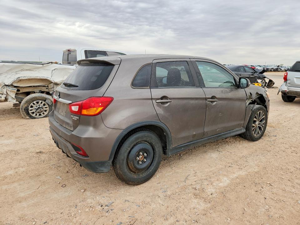 Продаж на аукціоні авто 2018 Mitsubishi Outlander Sport, vin: JA4AR3AU5JZ001617, номер лоту: 52389056