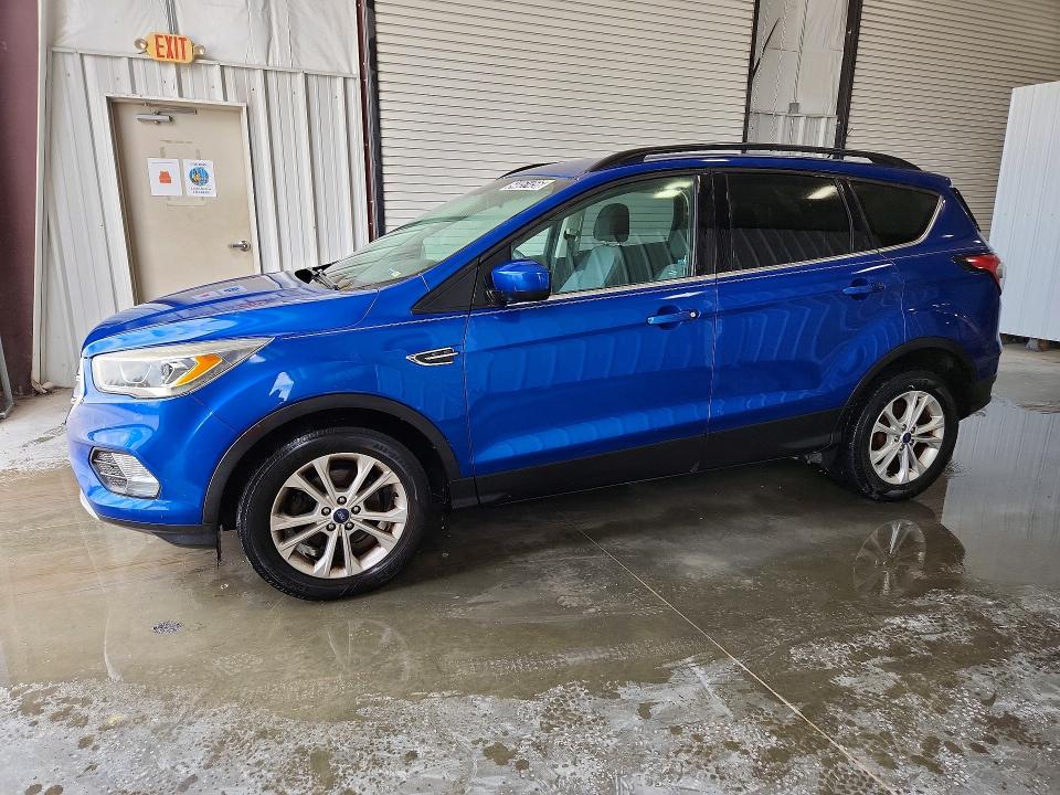 Продажа на аукционе авто 2017 Ford Escape, vin: 1FMCU0GD2HUE46340, номер лота: 54851456