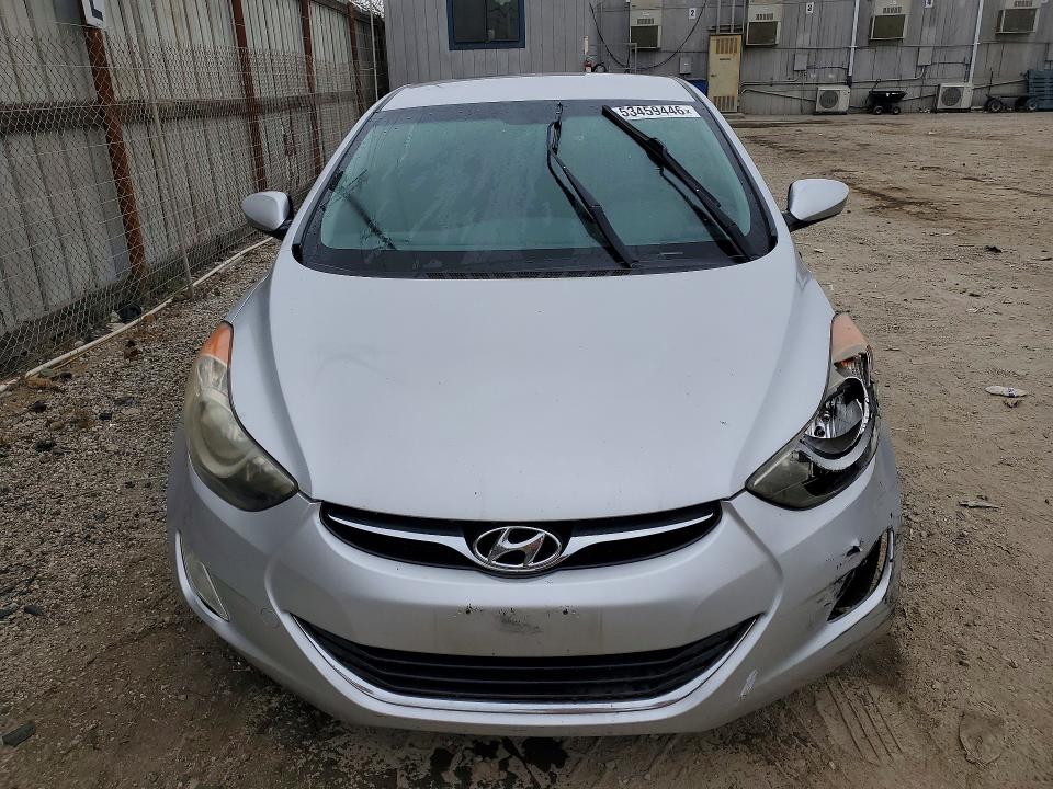 53459446 :رقم المزاد ، KMHDH4AE8DU586436 vin ، 2013 Hyundai Elantra مزاد بيع