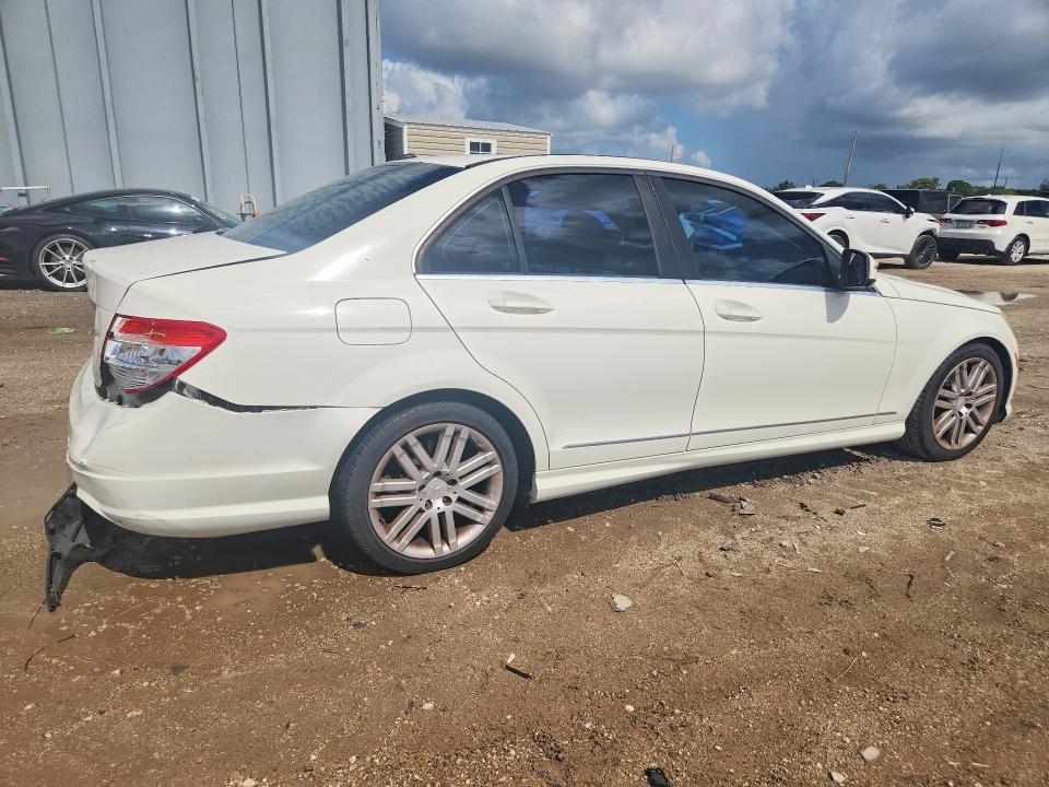 54461236 :رقم المزاد ، WDDGF54XX9R084733 vin ، 2009 Mercedes-benz C مزاد بيع