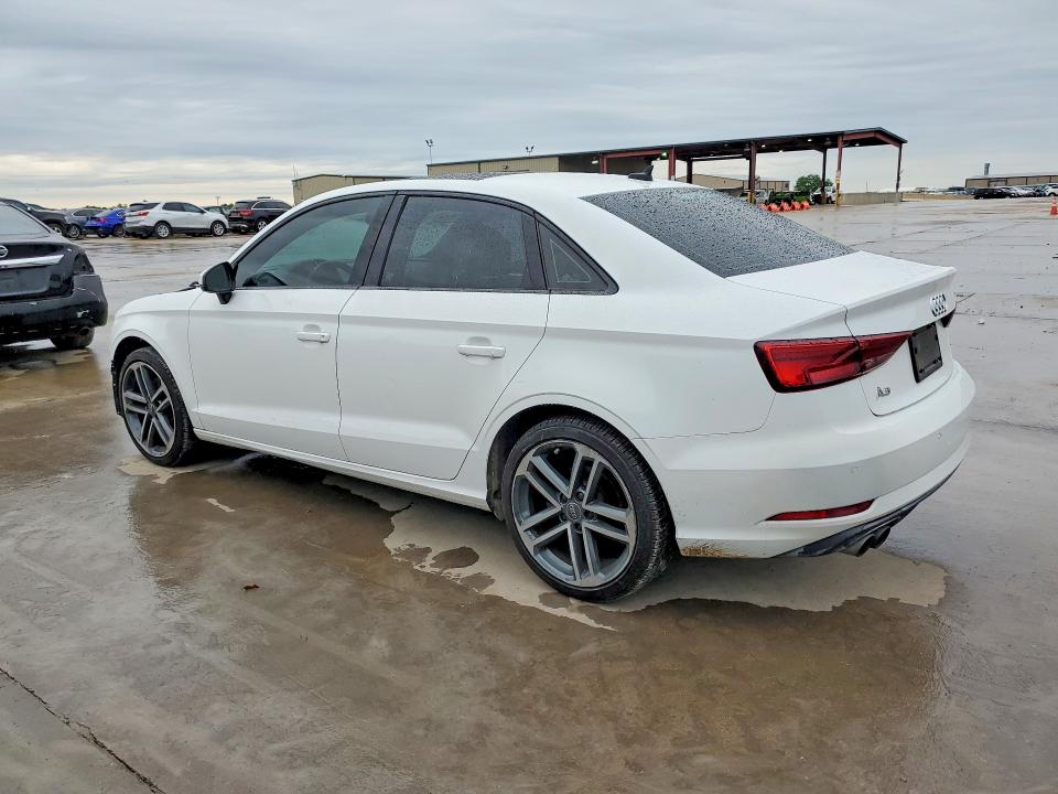 Продаж на аукціоні авто 2020 Audi A3, vin: WAUAUGFF2LA103851, номер лоту: 51895076