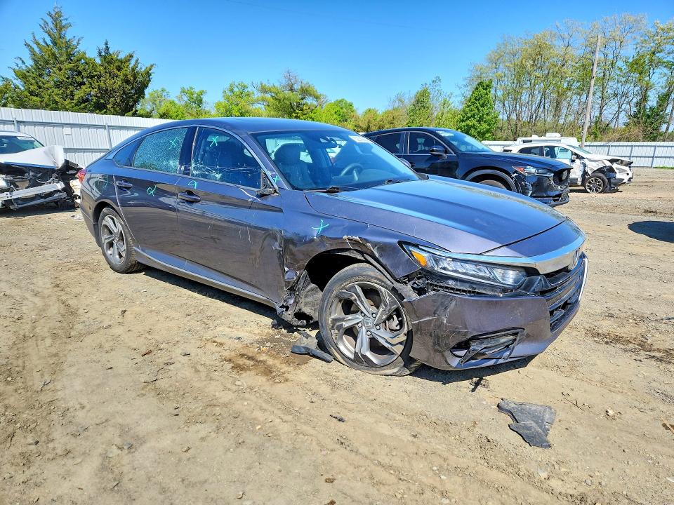 Продаж на аукціоні авто 2018 Honda Accord, vin: 1HGCV1F41JA254862, номер лоту: 52318636