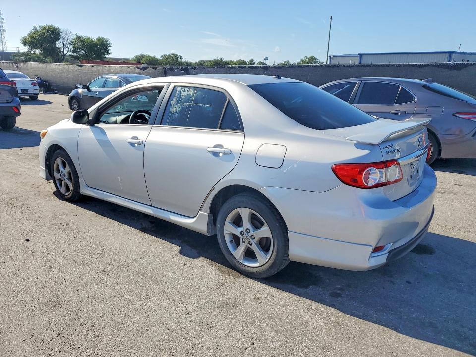 2011 Toyota Corolla მანქანა იყიდება აუქციონზე, vin: 2T1BU4EE5BC550702, აუქციონის ნომერი: 54109266
