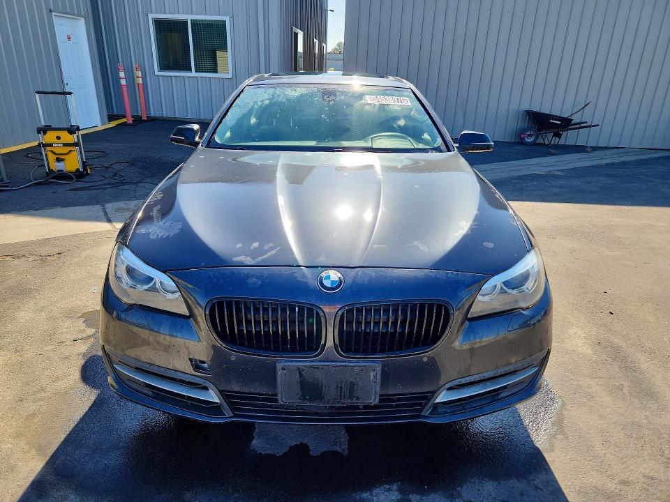 54538976 :رقم المزاد ، WBA5A5C56ED502340 vin ، 2014 Bmw 528 مزاد بيع