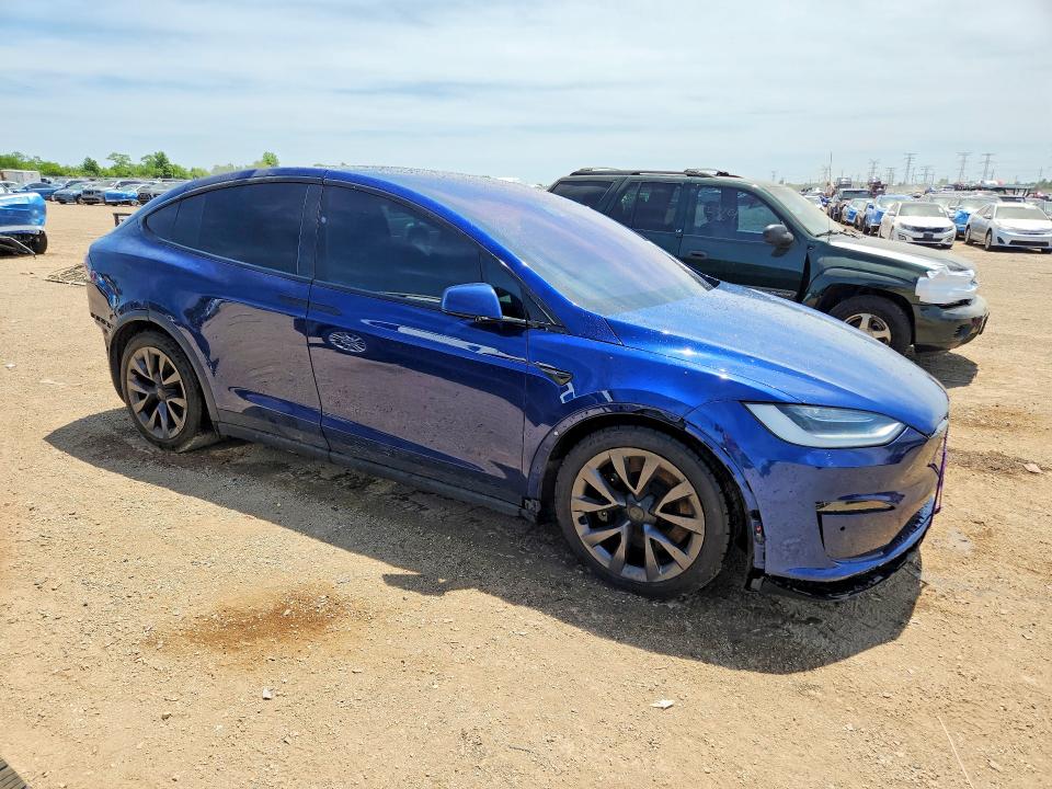 54498356 :رقم المزاد ، 7SAXCBE67NF332253 vin ، 2022 Tesla Model X مزاد بيع