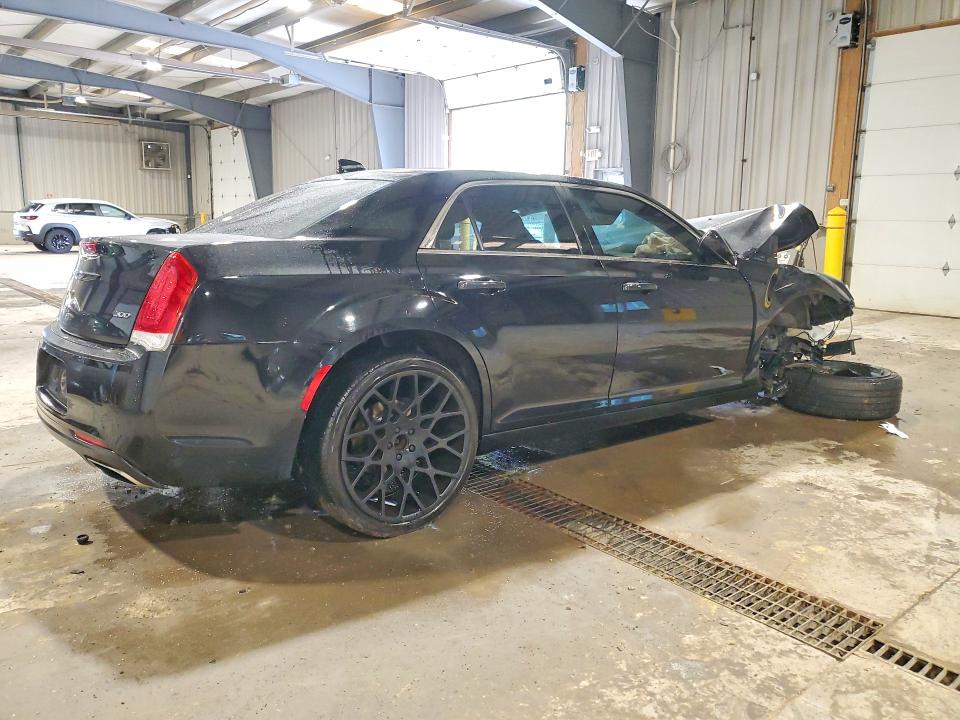 52508016 :رقم المزاد ، 2C3CCAEG3KH686554 vin ، 2019 Chrysler 300 مزاد بيع
