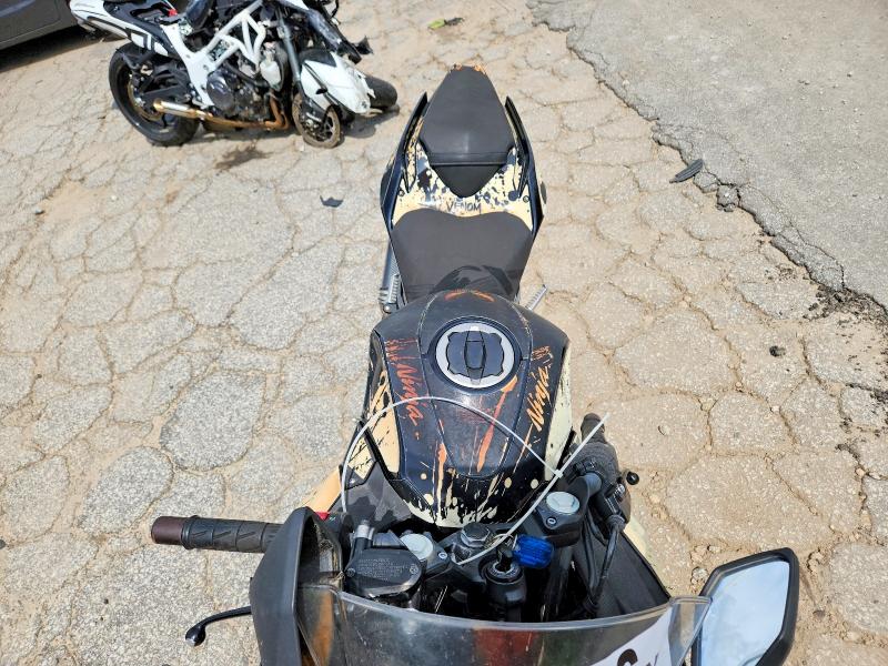 55391546 :رقم المزاد ، JKAEXKG14JDA07939 vin ، 2018 Kawasaki Ex400 مزاد بيع