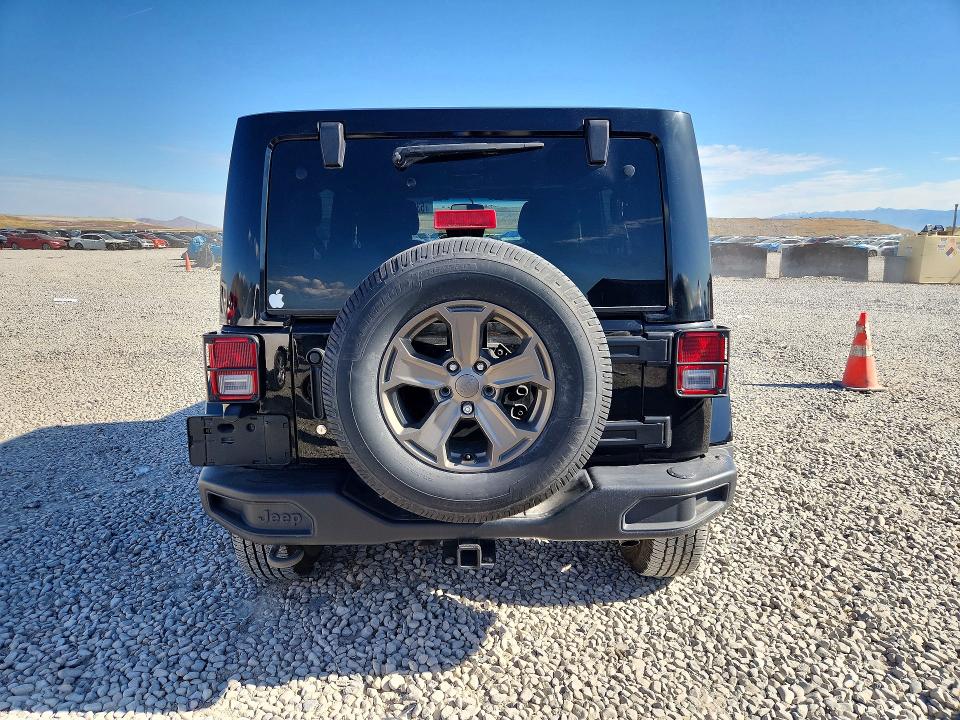 53910496 :رقم المزاد ، 1C4BJWDG2JL892476 vin ، 2018 Jeep Wrangler Unlimited مزاد بيع