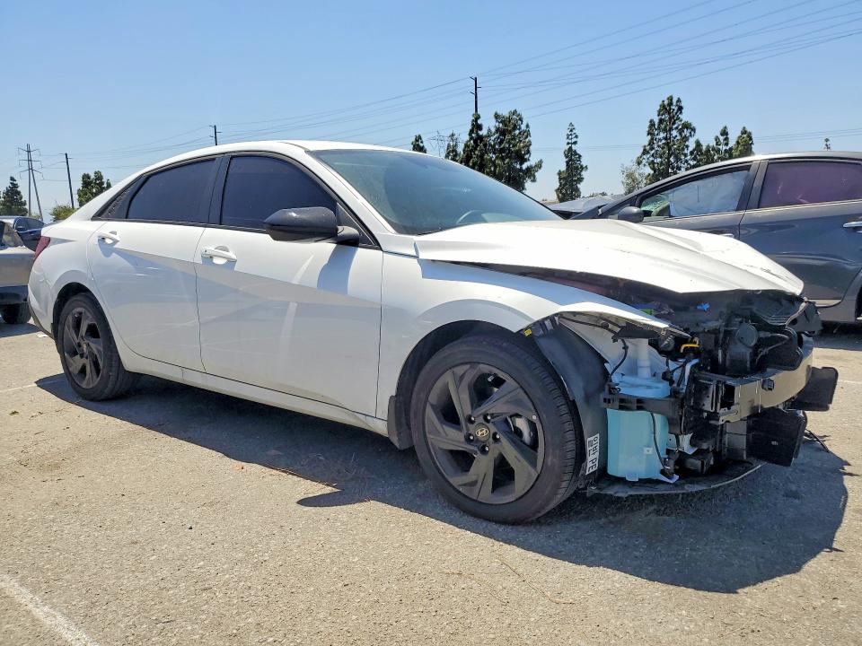 2026 Hyundai Elantra Hybrid მანქანა იყიდება აუქციონზე, vin: KMHLM4DJ7TU183515, აუქციონის ნომერი: 54165386