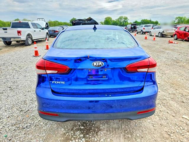 53025956 :رقم المزاد ، 3KPFK4A77HE064787 vin ، 2017 Kia Forte مزاد بيع