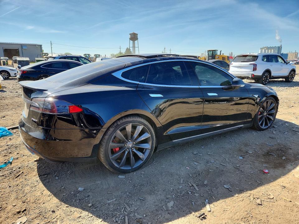 Продажа на аукционе авто 2014 Tesla Model S, vin: 5YJSA1H20EFP66661, номер лота: 53424866