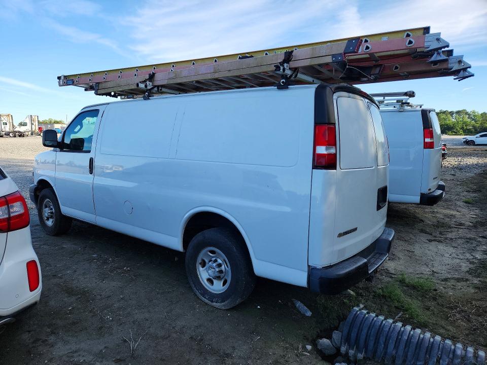 2021 Chevrolet Express G2500 მანქანა იყიდება აუქციონზე, vin: 1GCWGAFP0M1226538, აუქციონის ნომერი: 53049536