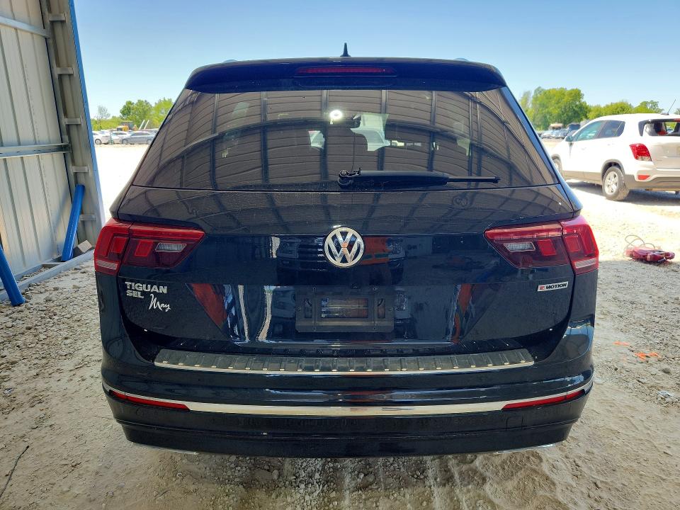 2020 Volkswagen Tiguan მანქანა იყიდება აუქციონზე, vin: 3VV4B7AXXLM072813, აუქციონის ნომერი: 52602346