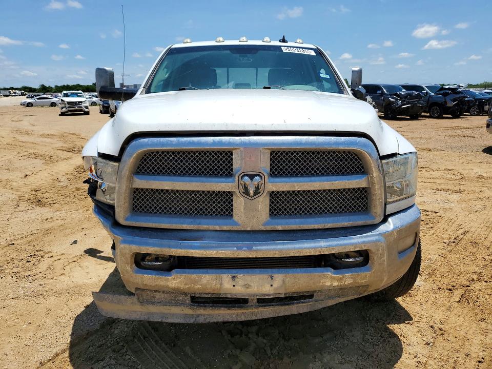 54004536 :رقم المزاد ، 3C63RRHL0JG383982 vin ، 2018 Ram 3500 مزاد بيع