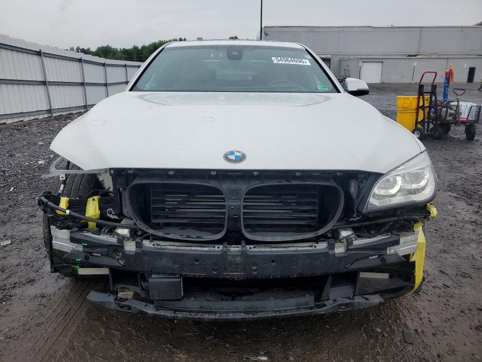 Продажа на аукционе авто 2015 Bmw 750, vin: WBAYF8C57FD655150, номер лота: 54964696