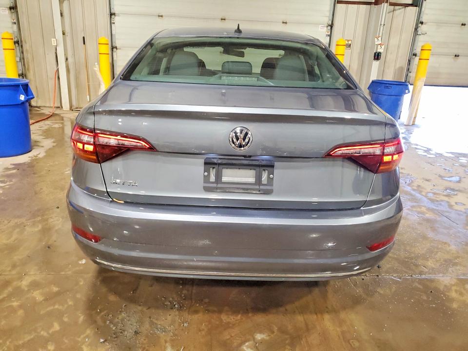 Продажа на аукционе авто 2019 Volkswagen Jetta, vin: 3VWC57BU1KM239920, номер лота: 52843696