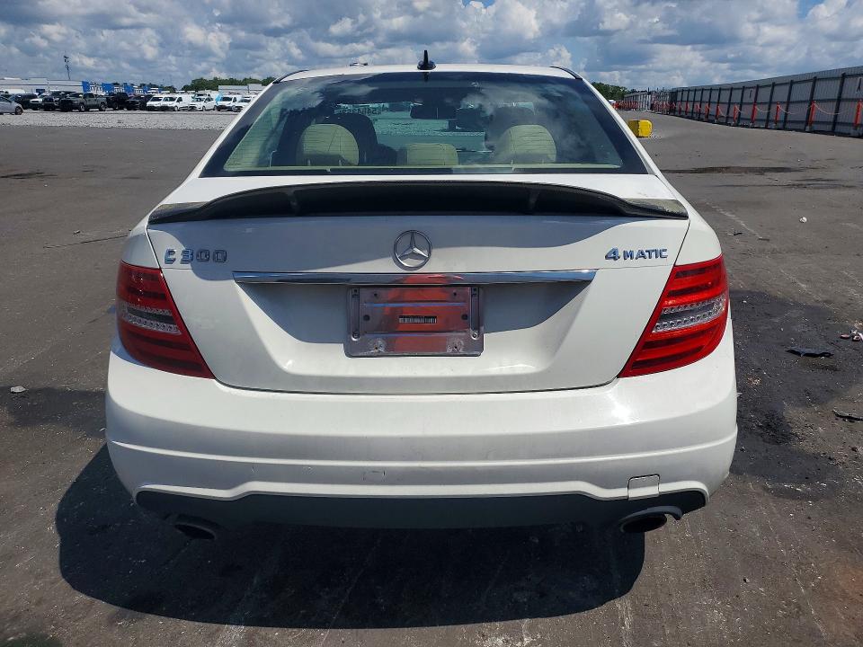 54543536 :رقم المزاد ، WDDGF8BBXCR239684 vin ، 2012 Mercedes-benz C مزاد بيع