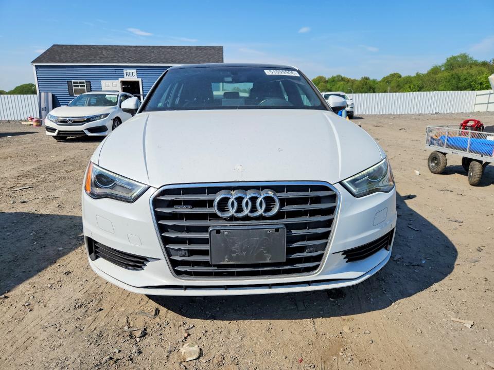 Продаж на аукціоні авто 2016 Audi A3, vin: WAUB8GFF9G1084388, номер лоту: 51699906