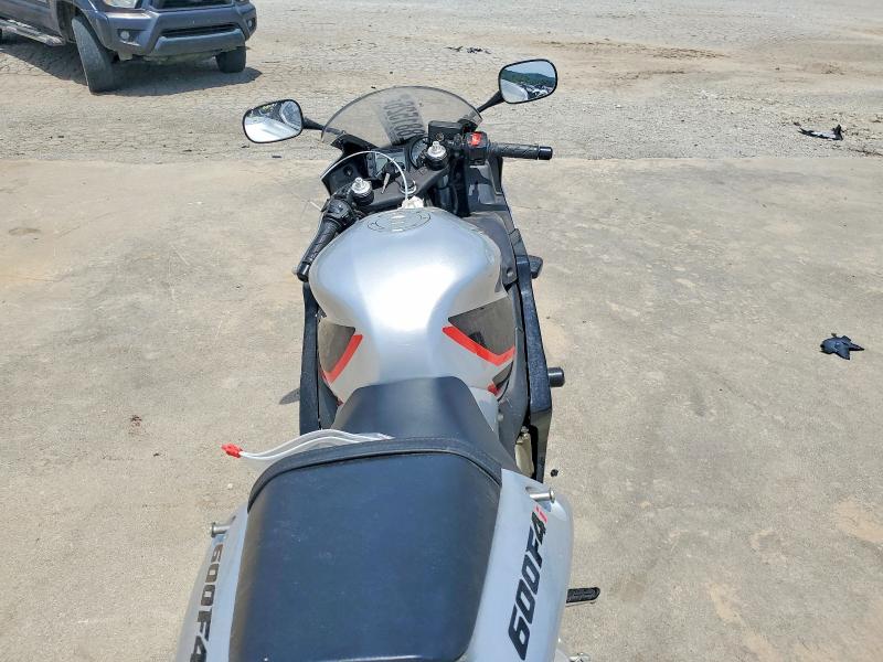 2001 Honda Cbr600 მანქანა იყიდება აუქციონზე, vin: JH2PC35021M206745, აუქციონის ნომერი: 52881526