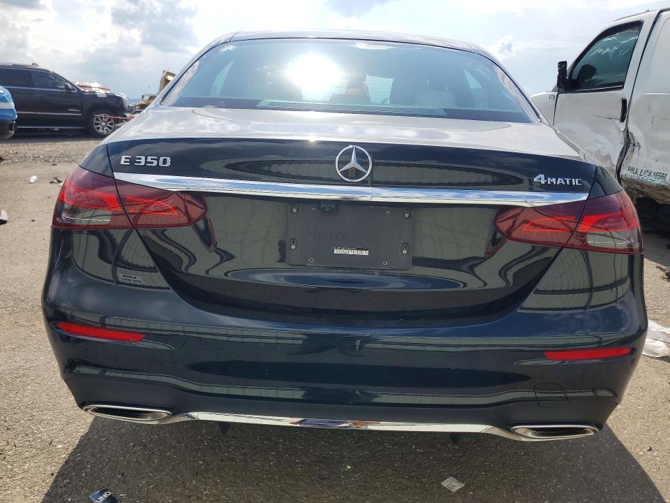 48542526 :رقم المزاد ، W1KZF8EB1PB185937 vin ، 2023 Mercedes-benz E مزاد بيع