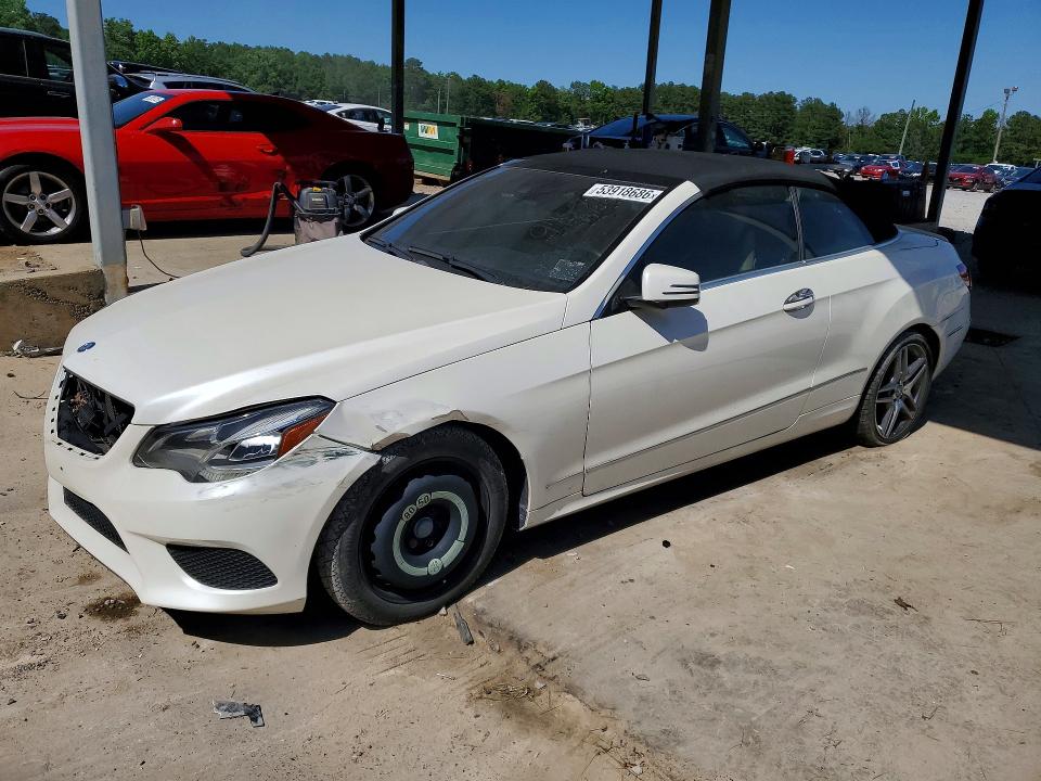 53918686 :رقم المزاد ، WDDKK6FFXFF299266 vin ، 2015 Mercedes-benz E مزاد بيع