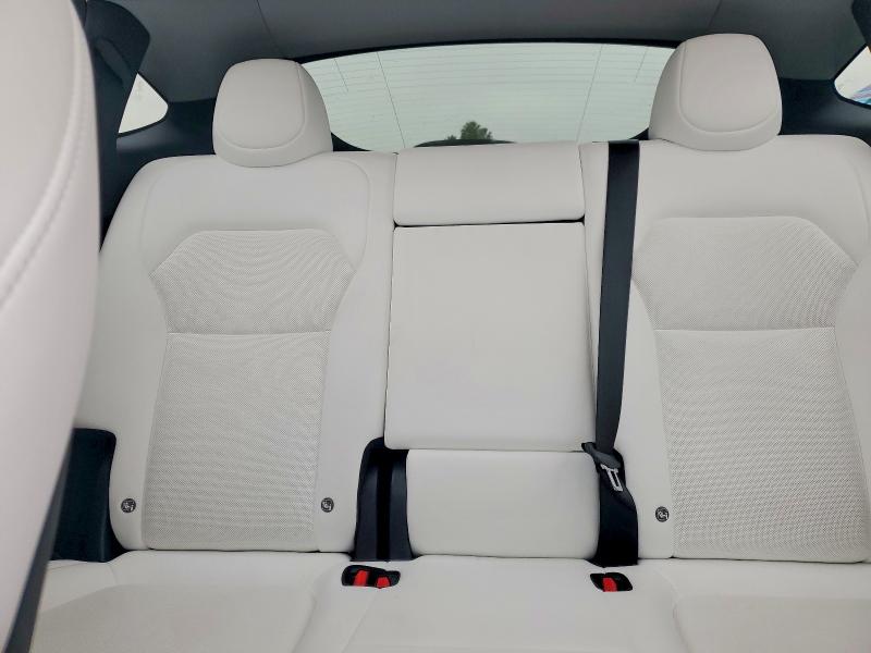 2026 Tesla Model Y მანქანა იყიდება აუქციონზე, vin: 7SAYGDEDXTF565401, აუქციონის ნომერი: 51404366