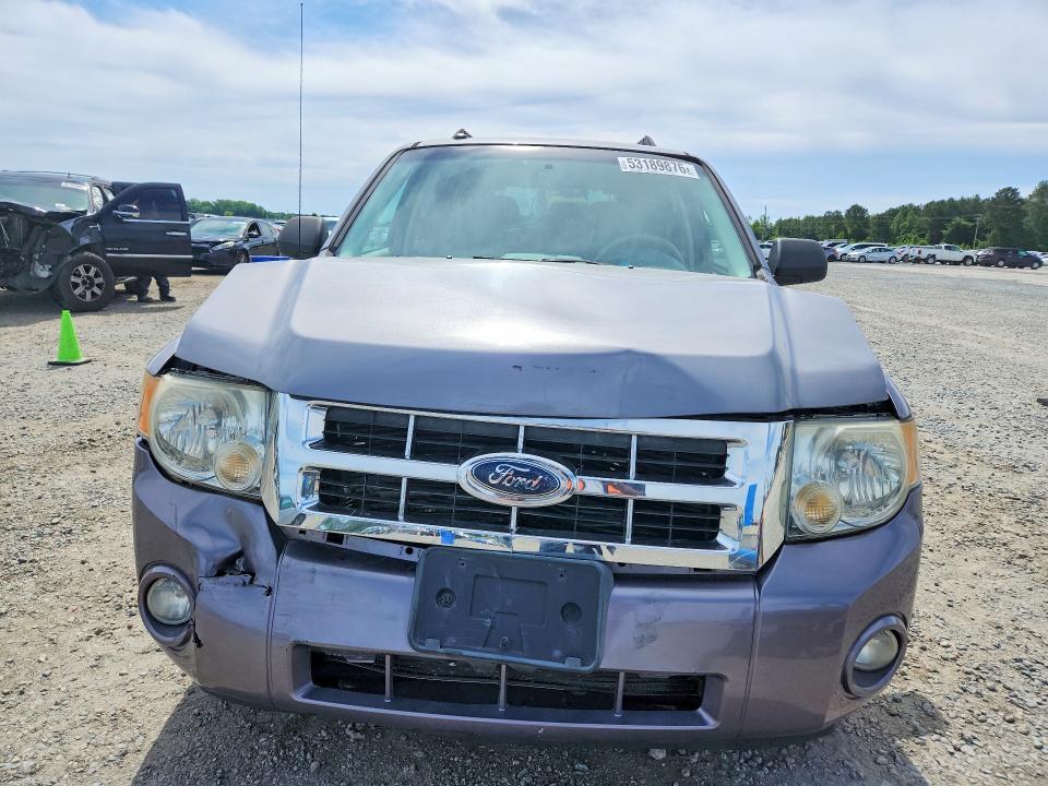 2008 Ford Escape მანქანა იყიდება აუქციონზე, vin: 1FMCU93148KC13636, აუქციონის ნომერი: 53189876
