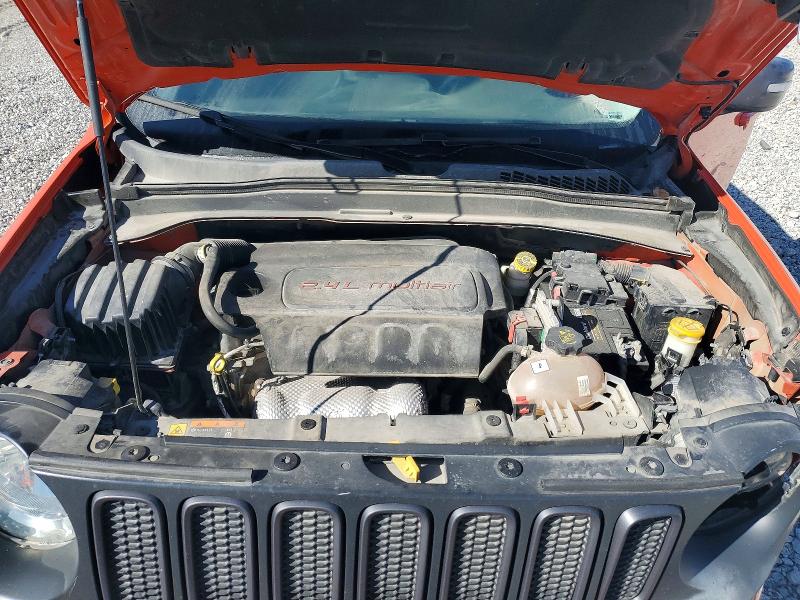 2016 Jeep Renegade მანქანა იყიდება აუქციონზე, vin: ZACCJBCT8GPD15578, აუქციონის ნომერი: 52930356