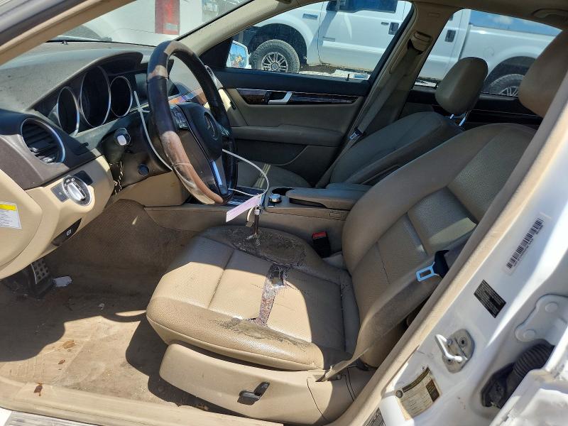 52031956 :رقم المزاد ، WDDGF8AB2DR242615 vin ، 2013 Mercedes-benz C مزاد بيع