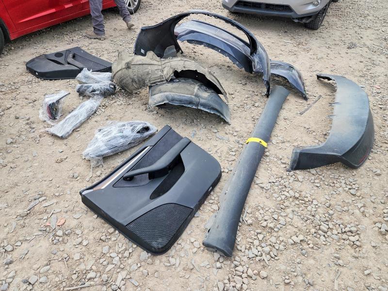 52075806 :رقم المزاد ، 7SAYGDEE4PF885988 vin ، 2023 Tesla Model Y مزاد بيع