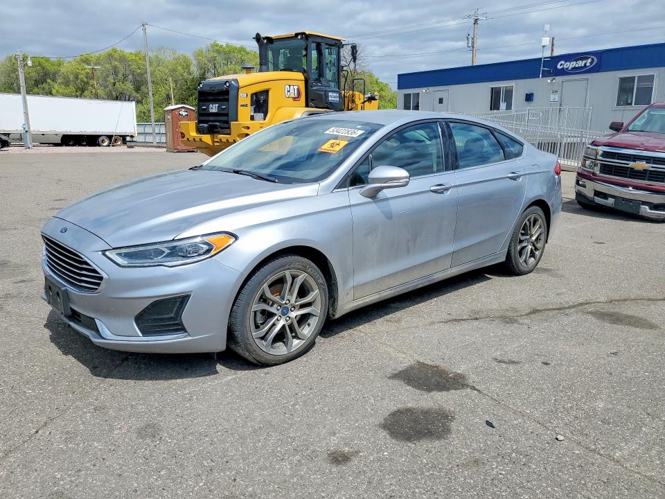 53422836 :رقم المزاد ، 3FA6P0CD3LR177267 vin ، 2020 Ford Fusion مزاد بيع