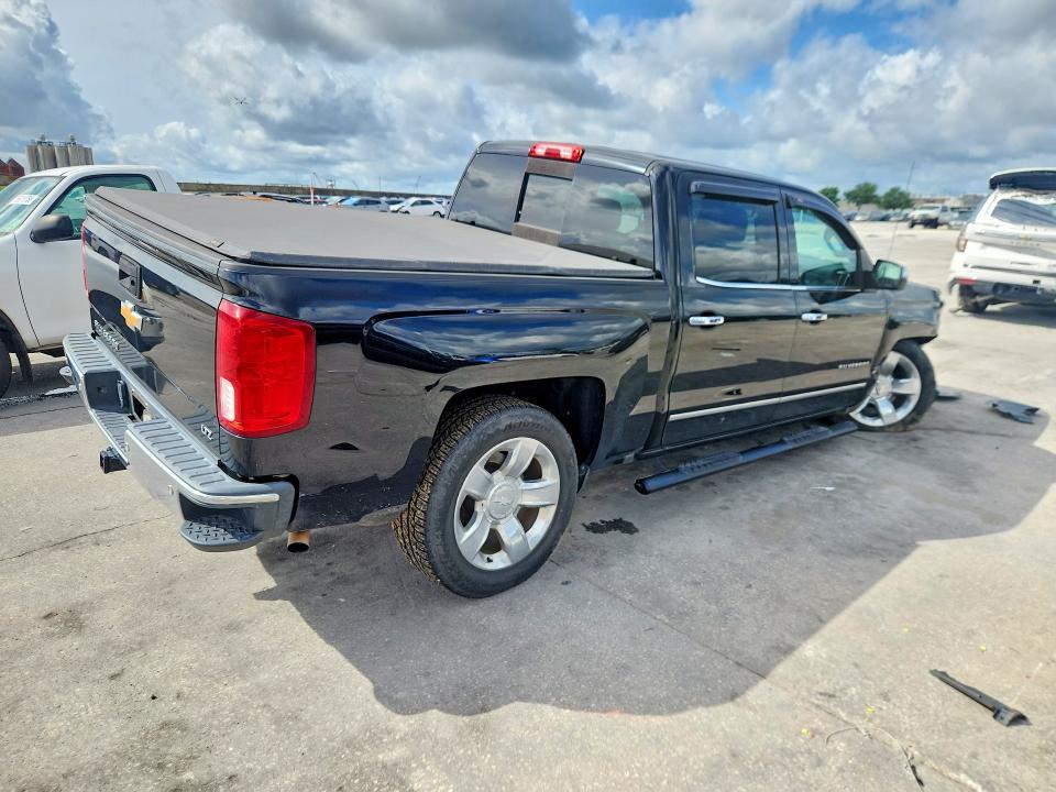 54705606 :رقم المزاد ، 3GCPCSEC5JG435243 vin ، 2018 Chevrolet Silverado مزاد بيع