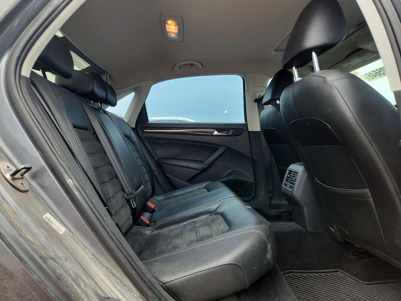53925646 :رقم المزاد ، 1VWCN7A36DC024370 vin ، 2013 Volkswagen Passat مزاد بيع