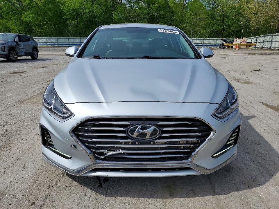 2018 Hyundai Sonata Hybrid მანქანა იყიდება აუქციონზე, vin: KMHE24L3XJA087362, აუქციონის ნომერი: 53325666