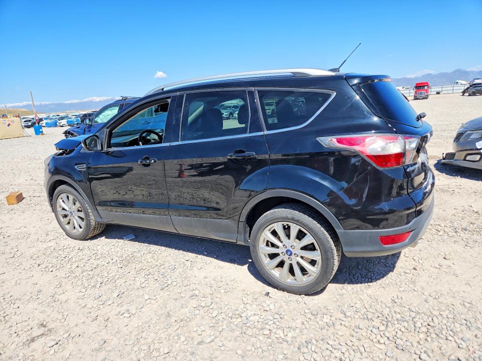 Продажа на аукционе авто 2017 Ford Escape, vin: 1FMCU9JD9HUA26362, номер лота: 52144526