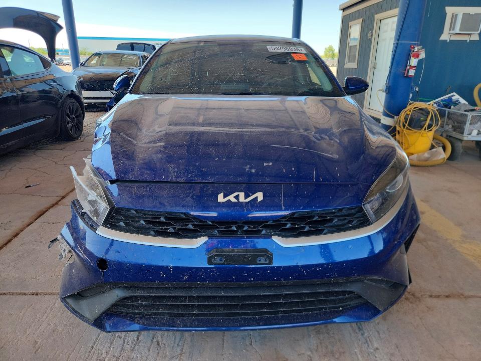 54296036 :رقم المزاد ، 3KPF24AD9PE675568 vin ، 2023 Kia Forte مزاد بيع