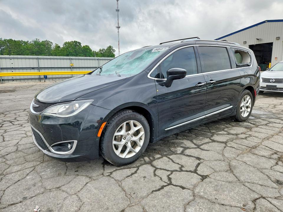 2020 Chrysler Pacifica მანქანა იყიდება აუქციონზე, vin: 2C4RC1EG5LR104455, აუქციონის ნომერი: 54064676
